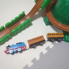 【取引者決まりました】ドキドキマウンテン　トーマスプラレール車両の画像