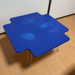4脚テーブル