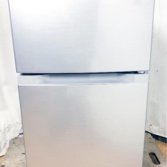 2024年製★極上超美品 中古★アイリスプラザ 87L コンパクトでも容量たっぷり!!左右ドア開き 2ドア冷蔵庫【PRC-B092D-S】EJA4 の画像