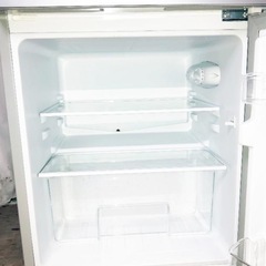 2024年製★極上超美品 中古★アイリスプラザ 87L コンパクトでも容量たっぷり!!左右ドア開き 2ドア冷蔵庫【PRC-B092D-S】EJA4 の画像