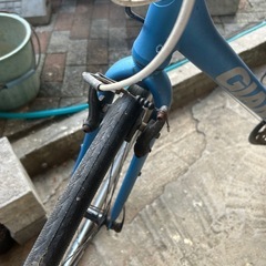 クロスバイク　自転車　GIANT タイヤ新品の画像