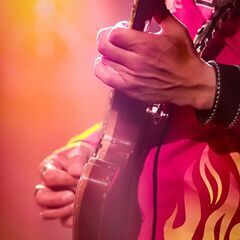 東京の現役ギタリストが富山でギターレッスン行っています！の画像