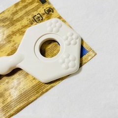 [新品未使用] お米の歯がため にぎにぎ ピープルの画像