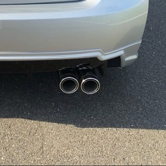 60ハリアー ワンオフマフラー チタン 4本出し ヒッチメンバー取り付け可能 ケンスタイル 60 ハリアー 前期用 KENSTYLE 4本出しマフラー