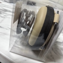 スリコ  折りたたみサングラス(ケース付き)の画像