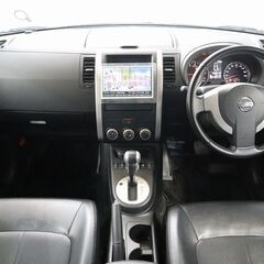 【自社ローン対象】日産　エクストレイル〇SUV〇キーレス〇スマートキー〇ETCの画像