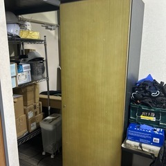 衣類収納棚
