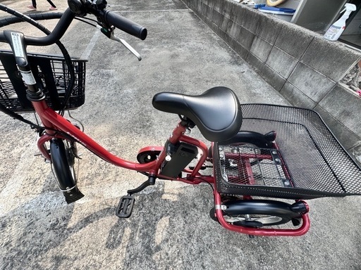 電動大人用三輪車