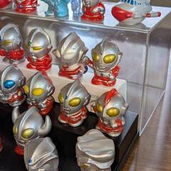 ウルトラマンフィギュア(指人形)＋バルタン星人フィギュア【美品】の画像