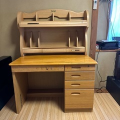 ※4月4日処分予定※無料⭐︎学習机 デスクワーク　広め　家具屋　