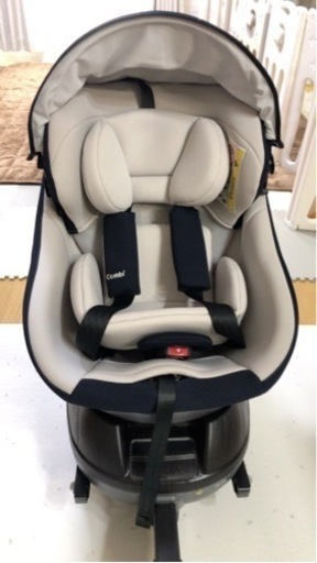 お取引中です→美品！コンビ　チャイルドシート　回転式