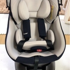 お取引中です→美品！コンビ　チャイルドシート　回転式