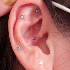 👂出張型耳ツボジュエリー施術👂💎の画像