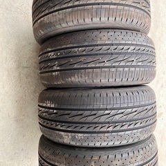 ブリヂストン高級タイヤ245/45-19 レグノ4本セット