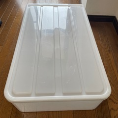 プラスチックケース