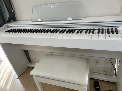 電子ピアノ