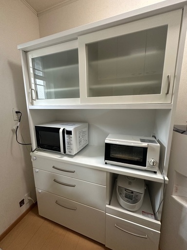 食器棚　※引き取り価格10,000円 カップボード 食器棚 【美品】ニトリ ソフトクローズ 100㎝幅