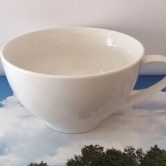 キッチン用品（鍋・皿・スープカップ・ミトンのセット）の画像