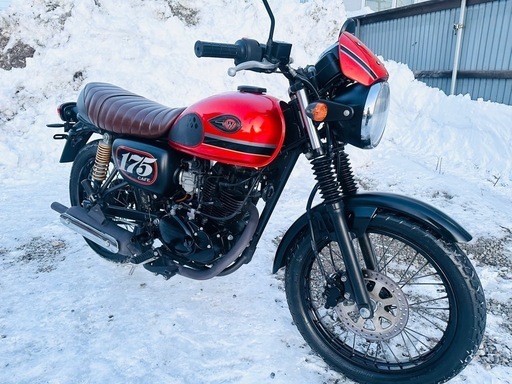 北海道カワサキW175 外装美品！走行少ない！タイヤ前後山あり  