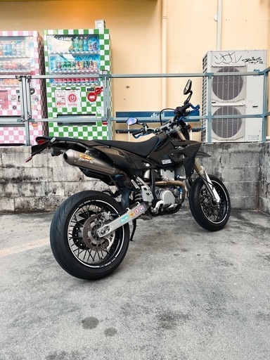 DRZ400SM 最終型TMR×FMF車検残