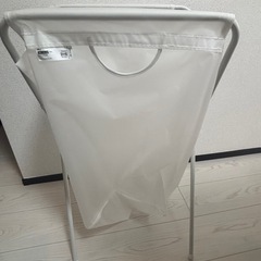 IKEA 洗濯カゴ？