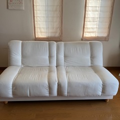 無料　ソファー　白　ベッド可能　