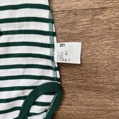 70ベビー服　UNIQLO ユニクロ　ロンパース　肌着の画像