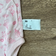 90ベビー服　UNIQLOユニクロ　肌着ロンパースの画像