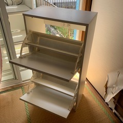 シューズBOX白の画像