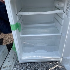 冷蔵庫2段(上段冷凍庫下段冷蔵庫)の画像
