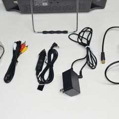 現状品 中古 YAMAZEN キュリオム KORS-PTV14(B) 14V型ポータブルテレビの画像