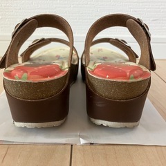 【最終値下げ‼️】ディズニー　チップとデール　サンダル　の画像