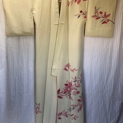 リメイクやコスプレに。着物の画像