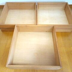 4月末迄掲載予定 [無料] 木箱(幅と奥行51cm・高さ15cm...