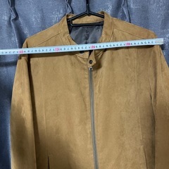 ブラウン スエードジャケットの画像