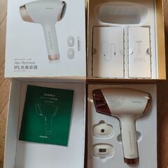 【取引中】脱毛器（IPL光美容器）　Sarlisi
