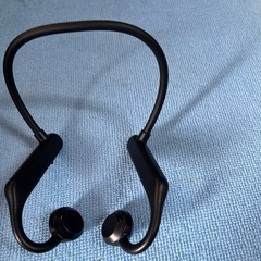 新品同様使用頻度少ないBl
uetoothイヤホンヘッド フォン、5.3骨伝導オープンイヤー大容量バッテリ ーステレオ防水イヤフォンの画像