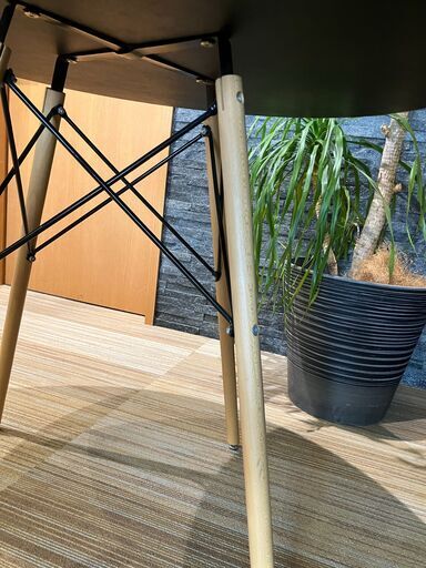 引き取りに来てくれる方限定】テーブル3月31日まで掲載予定