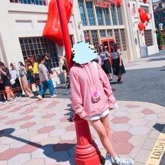 ピンク パーカー の画像