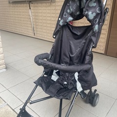 ベビーカーの画像