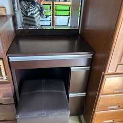ドレッサー　コンセント付き❗️の画像
