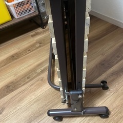 折りたたみベッドの画像