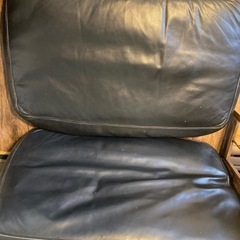 ソファの背もたれだった部分のクッション大きめのの画像