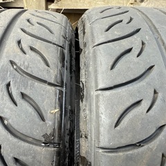 ヴァリノ　ペルギア08R 215/35R18の画像