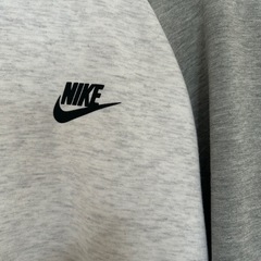 ナイキ　パーカー　XLの画像