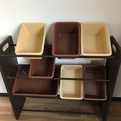 収納棚