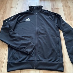 アディダスadidasジャージLサイズの画像