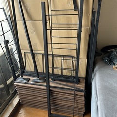 突っ張り式壁面収納棚　取りに来ていただける方のみ限定でお願いいたします