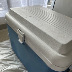 クーラーボックスの画像