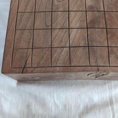 将棋盤　おまけ将棋の駒形のペン立ての画像